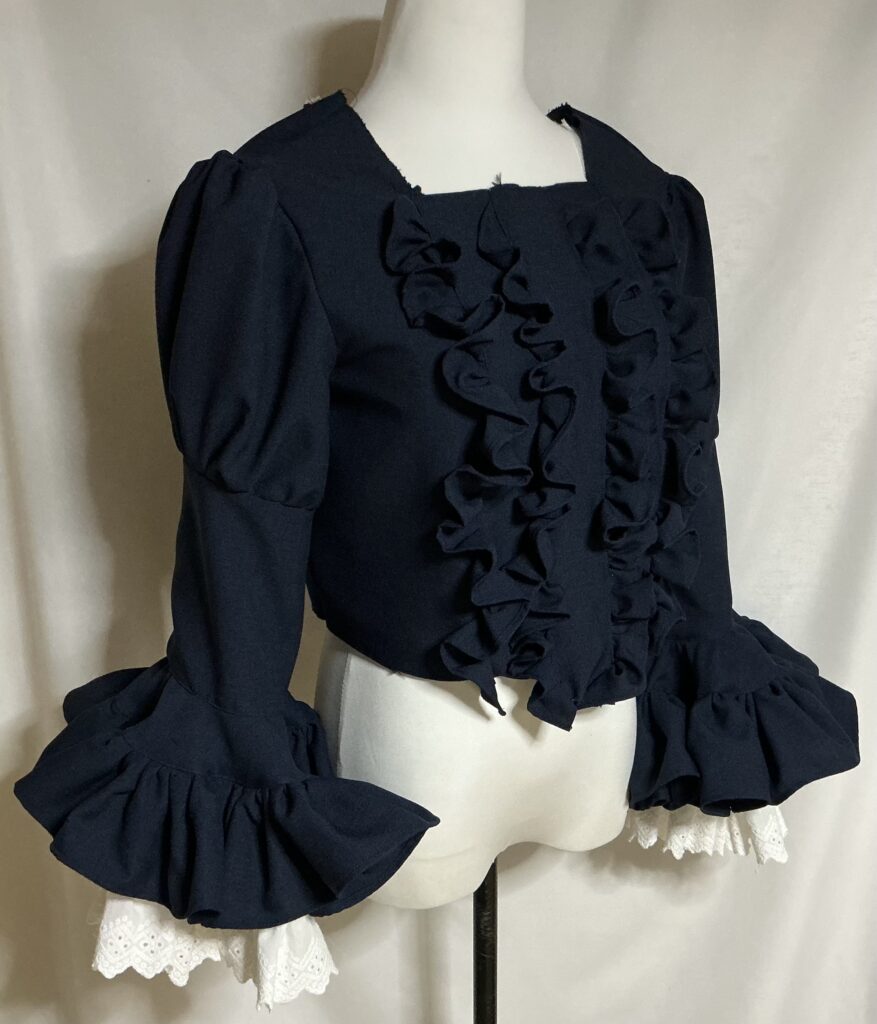 二段目フリル完成