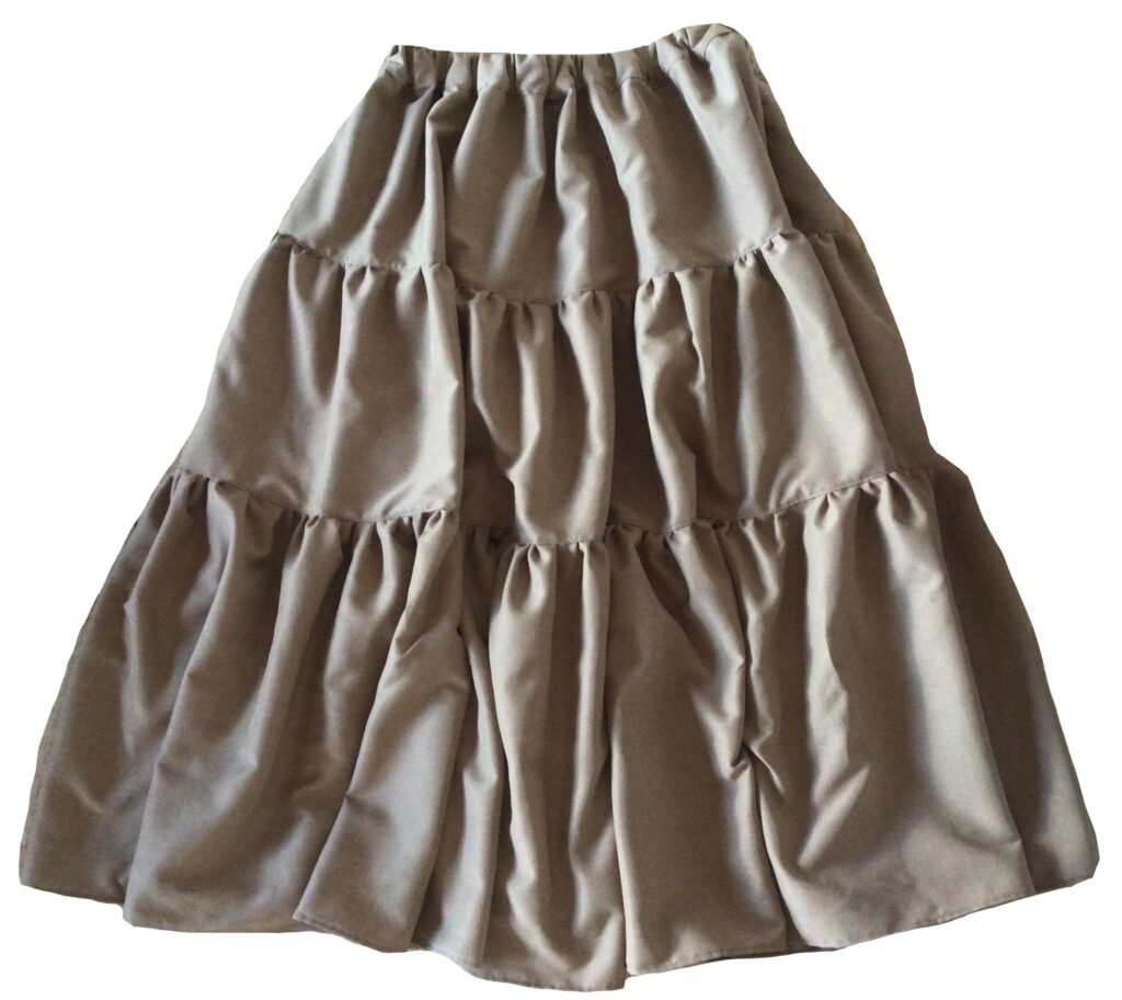 ブラウンのティアードスカート