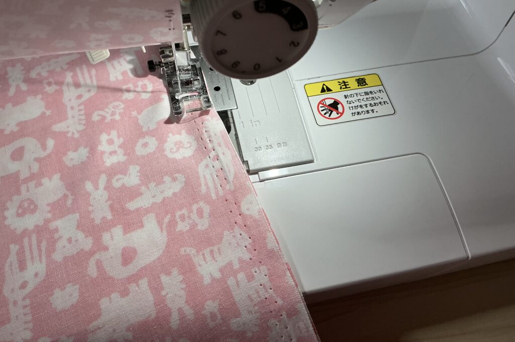 スカート脇線縫い