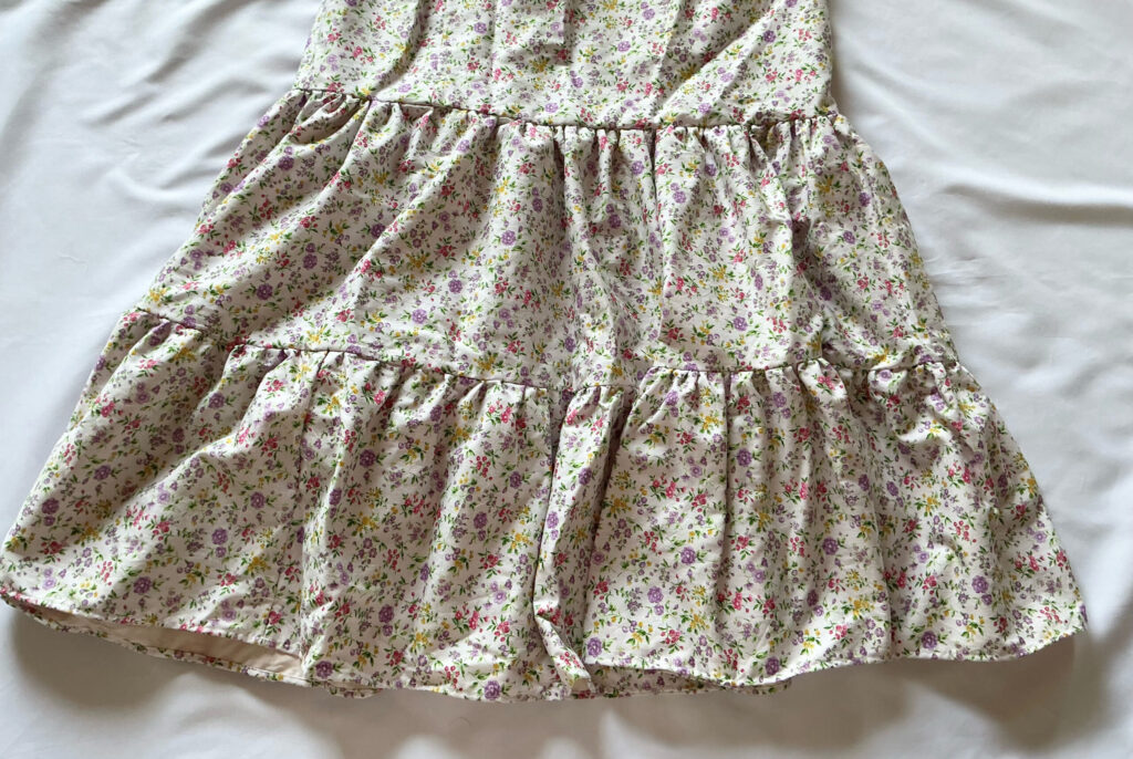 二段目のフリルつけ